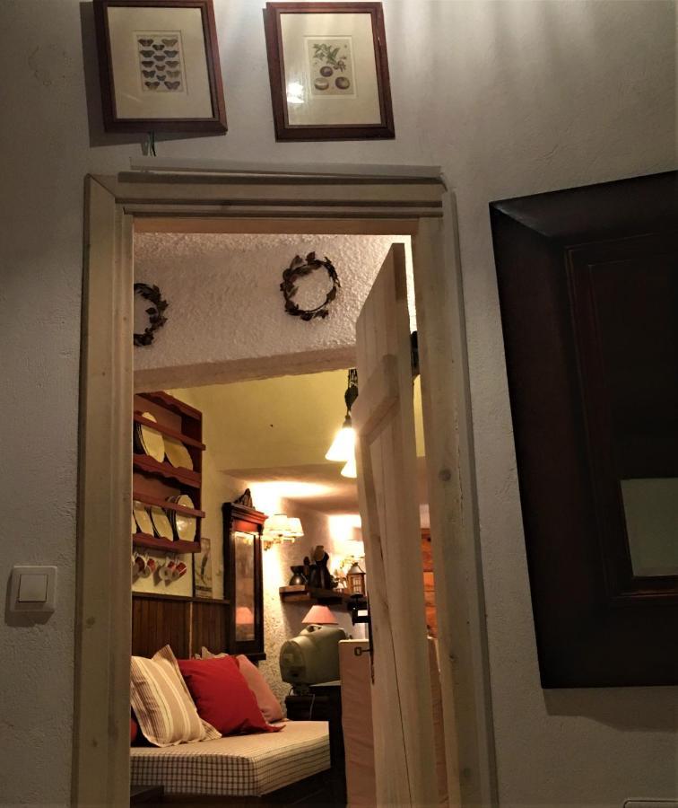 Dandy Villas Agoriani - Chalet Ivoni - Fireplace เอปตาโลฟอส ภายนอก รูปภาพ
